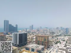 Partial Seaview and City View - 3 Bedroom, Hall and Kitchen