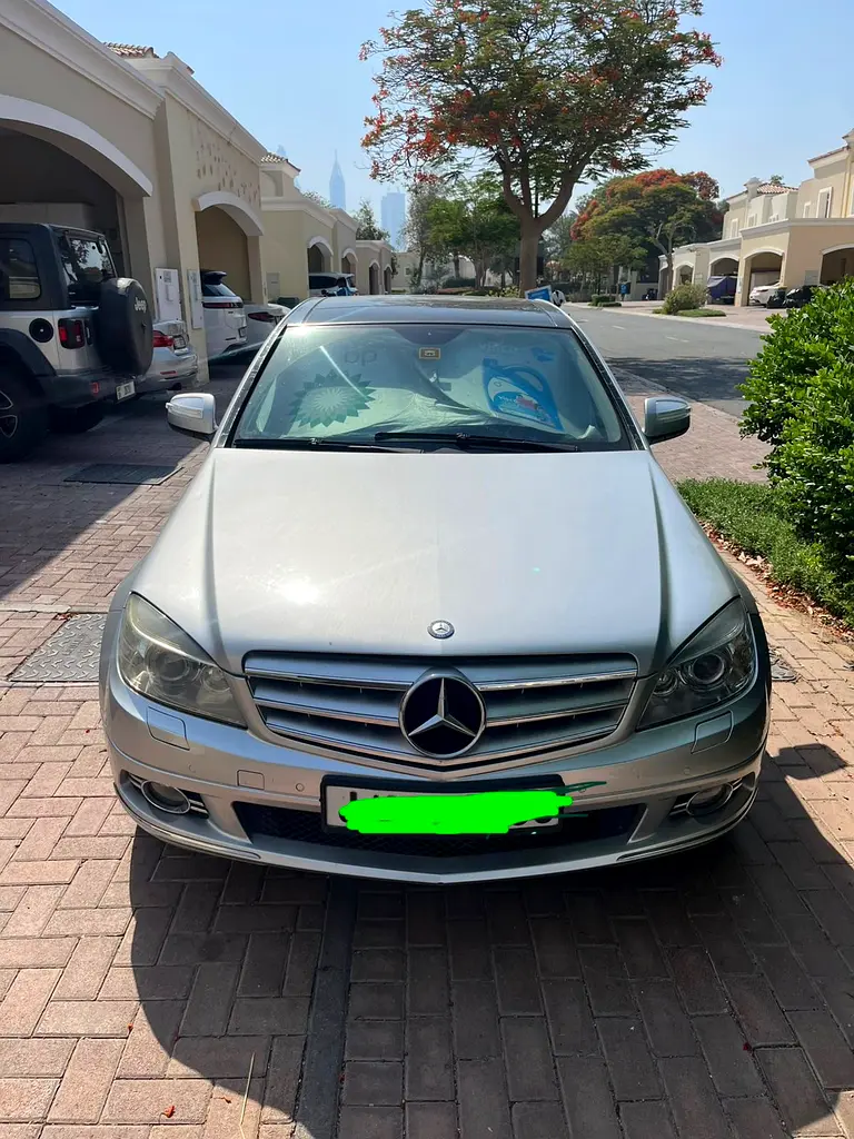 Mercedes-Benz C-Class 2008 — photo 1 of 4