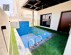 Villa with roof, excellent location, super deluxe finishing, private pool, freehold ownership