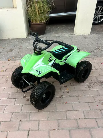 Kids electric quad bike / ATV - green, battery-powered