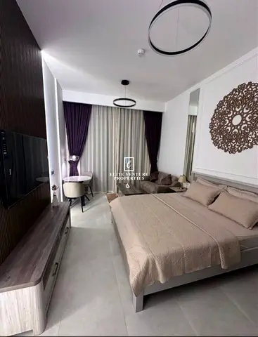 FULLY FURNISHED | MODERN STUDIO | SPACIOUS