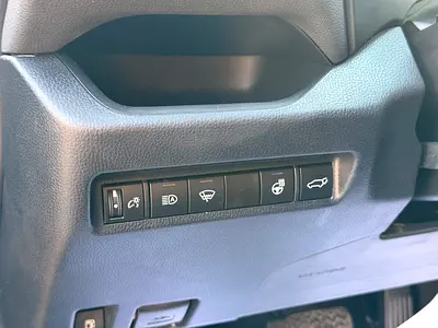 صورة مصغرة 13 لـ 2022 Toyota RAV 4