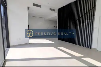 Perfect home I Best price I Single row I Gated community