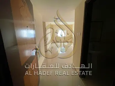 # ✨ شقة غرفتين وصالة للإيجار السنوي في المجاز 2 – أول ساكن بعد التجديد ✨ فرصة رائعة للسكن في **المجاز 2**، إحدى أكثر المناطق السكنية تميزًا في الشارق