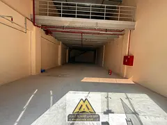 Commercial warehouse in a prime location with a practical design, ready for immediate use and suitab