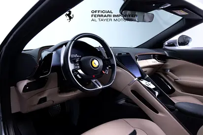 صورة 14 لـ 2024 Ferrari ROMA