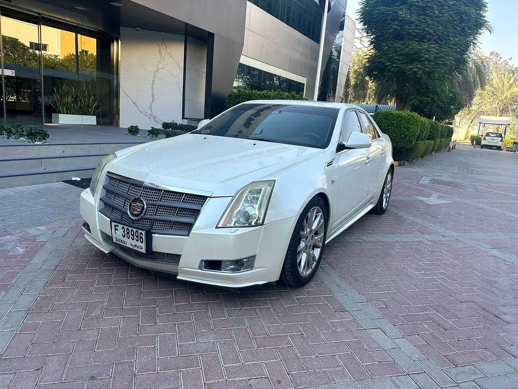 Cadillac CTS/Catera 2010 — photo 1 of 7