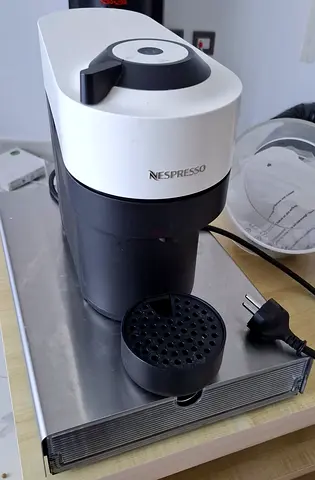 Nespresso Vertuo Coffee Machine with Accessories for Sale.