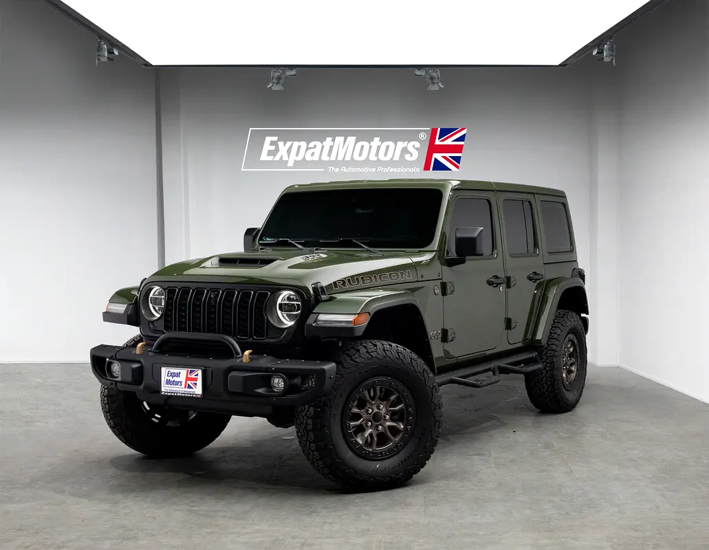 Jeep Wrangler 2022 — photo 1 of 19