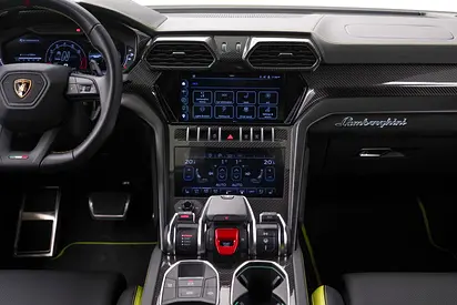 2023 Lamborghini URUS — миниатюра 11