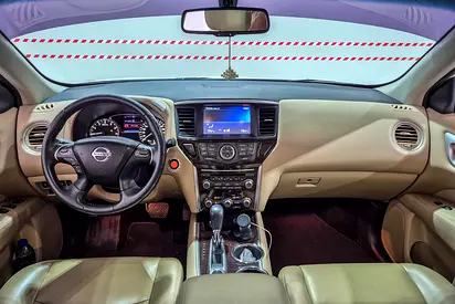 2016 Nissan PATHFINDER 照片 9