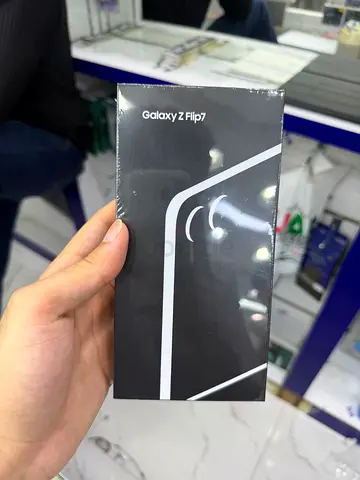 Samsung Galaxy Z Flip 7 512 GB Brand New