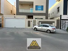 5 master bedrooms 6 bathrooms Maid's room