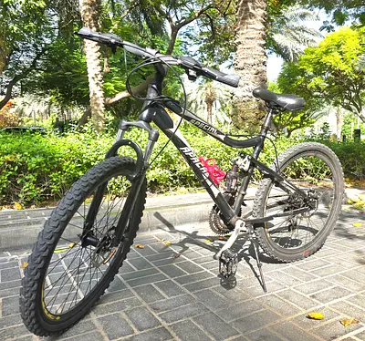 Apache Special 26 Mountain Bike – Shimano 21 Gears | Excellent Condition