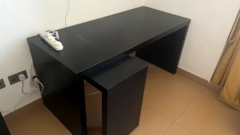 IKEA work desk with pull out panel