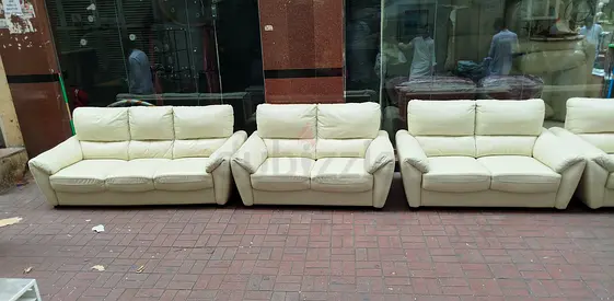 Cream Leather 6 Seater Sofa Set (3 pieces) - Good Condition