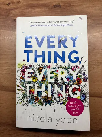 Everything, Everything by Nicola Yoon - Paperback