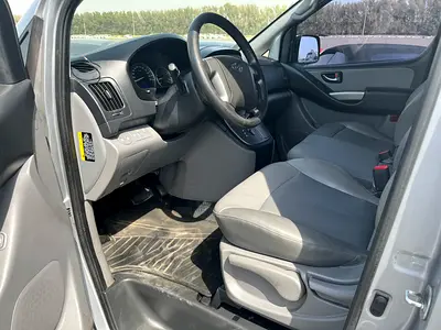 صورة 8 لـ 2019 Hyundai H1