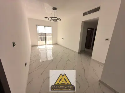 Beautiful apartments now available in an excellent location, suitable for everyone, with maintenance included by the owner. Family-only building.