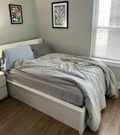 Ikea Hydraulic Bed with ikea mattress