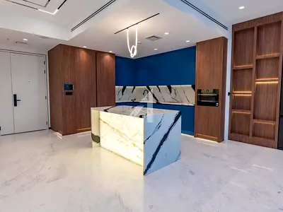 Vacant|Fully Upgraded with Terrace|Skyline View