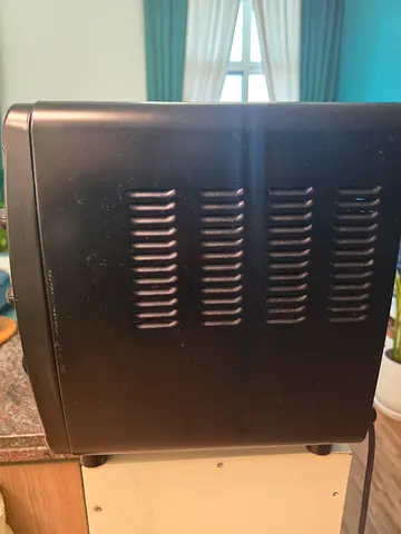 Used Black n Decker Oven / Grill in Good Working Condition