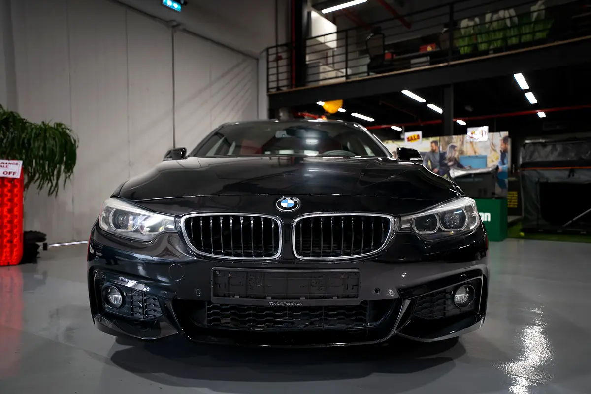 BMW 4-Series 2018 — photo 1 of 20
