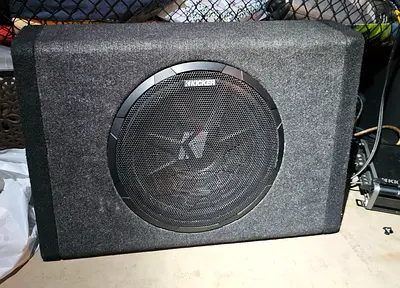 Kicker 10 inch car subwoofer built in amplifier