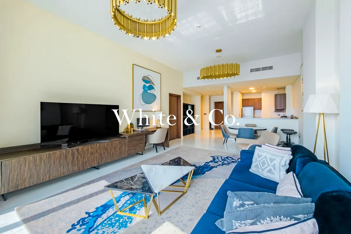 Palm Facing | Furnished | Pool and Gym
