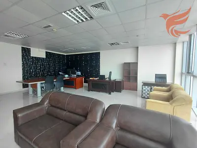 Distress Deal l Partial Sea View l Office Sale