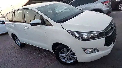 2020 Toyota INNOVA — фото 2