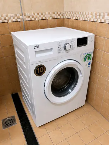 Beko 7kg Front Load Washing Machine - Excellent Condition