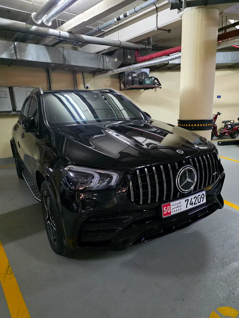 Mercedes-Benz GLE-Class 2023 — photo 1 of 14