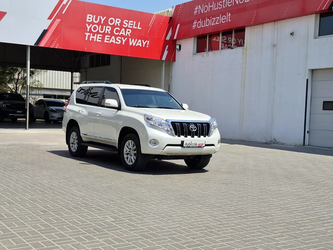 Toyota Prado 2017 — photo 1 of 13