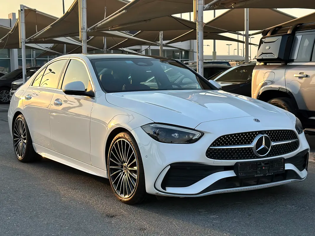 Mercedes-Benz C-Class 2024