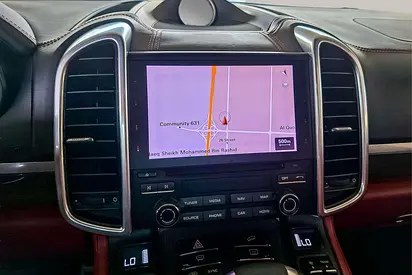 2017 Porsche CAYENNE — миниатюра 12