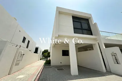 FF and UF Options | Close to Mall | Vacant