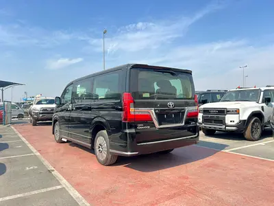 صورة 2 لـ 2026 Toyota GRANVIA