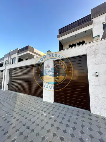 Brand New Luxury 5bhk Villa For Rent Just 180k At Prime Location IN Hoshi sharjah Close To Sharjah University Easy Access To Dubai