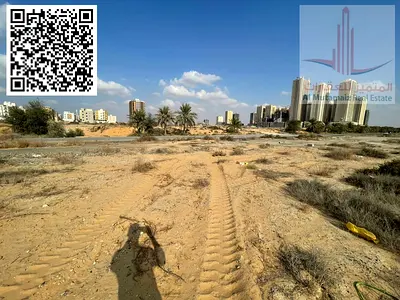 فرصة استثمارية مميزة: أرض سكنية زاوية (تملك حر) للبيع في المنامة حوض 4 مساحة 15983 قدم