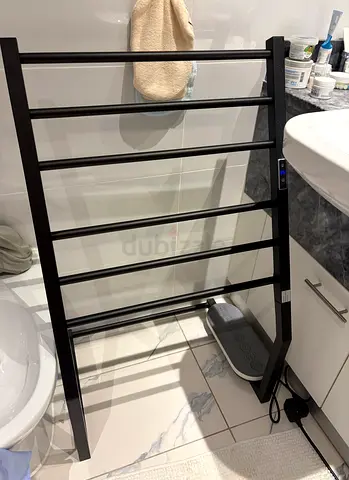Electric Heated Towel Rack in Matte Black