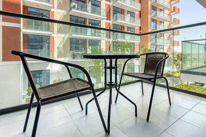 Spacious 1BR | Community View | Vacant | Prime Location