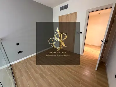 2BR Villa | Rukan 3 | Courtyard & City View