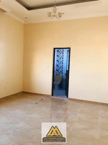 A great rental opportunity in a strategic location in Al Mowaihat 1, suitable for commercial use, with a spacious area and practical design that fits