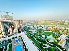 Vacant | Golf and Pool View | Unfurnished