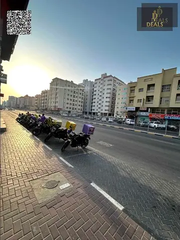 محل مميز للإيجار عجمان