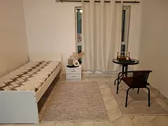 Lady bed space