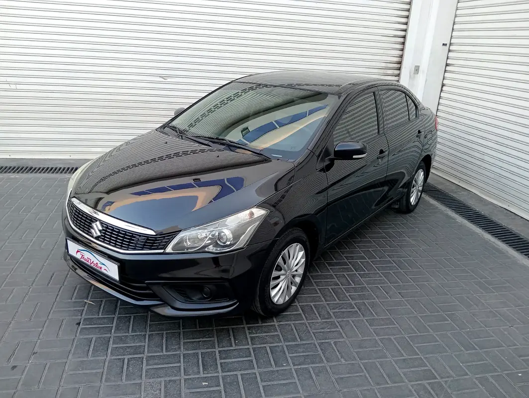 Suzuki Ciaz 2020 — photo 1 of 10
