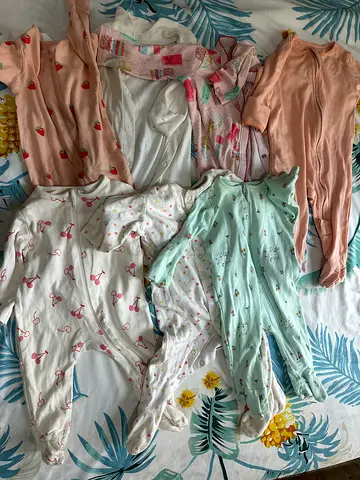 Bundle of Baby Sleepsuits / Onesies - Mixed Sizes, Pre-owned(0 to 12 months old baby girl)