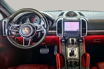 2017 Porsche CAYENNE 照片 9